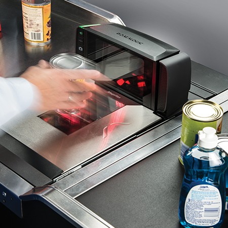 pla-mg9300i-9400i-groceryinmotion-max-1000.jpg Datalogic Magellan 9400i